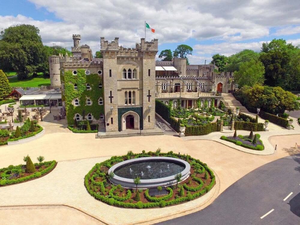 Cabra Castle