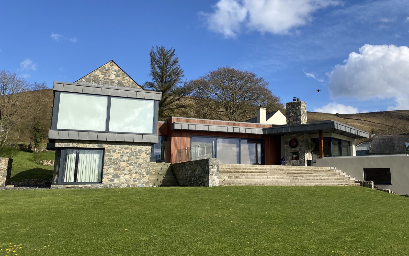 Ravensdale House